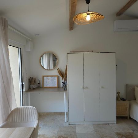 Havre De Paix Climatise Vers Gordes - Spa & Nature Beaumettes المظهر الخارجي الصورة