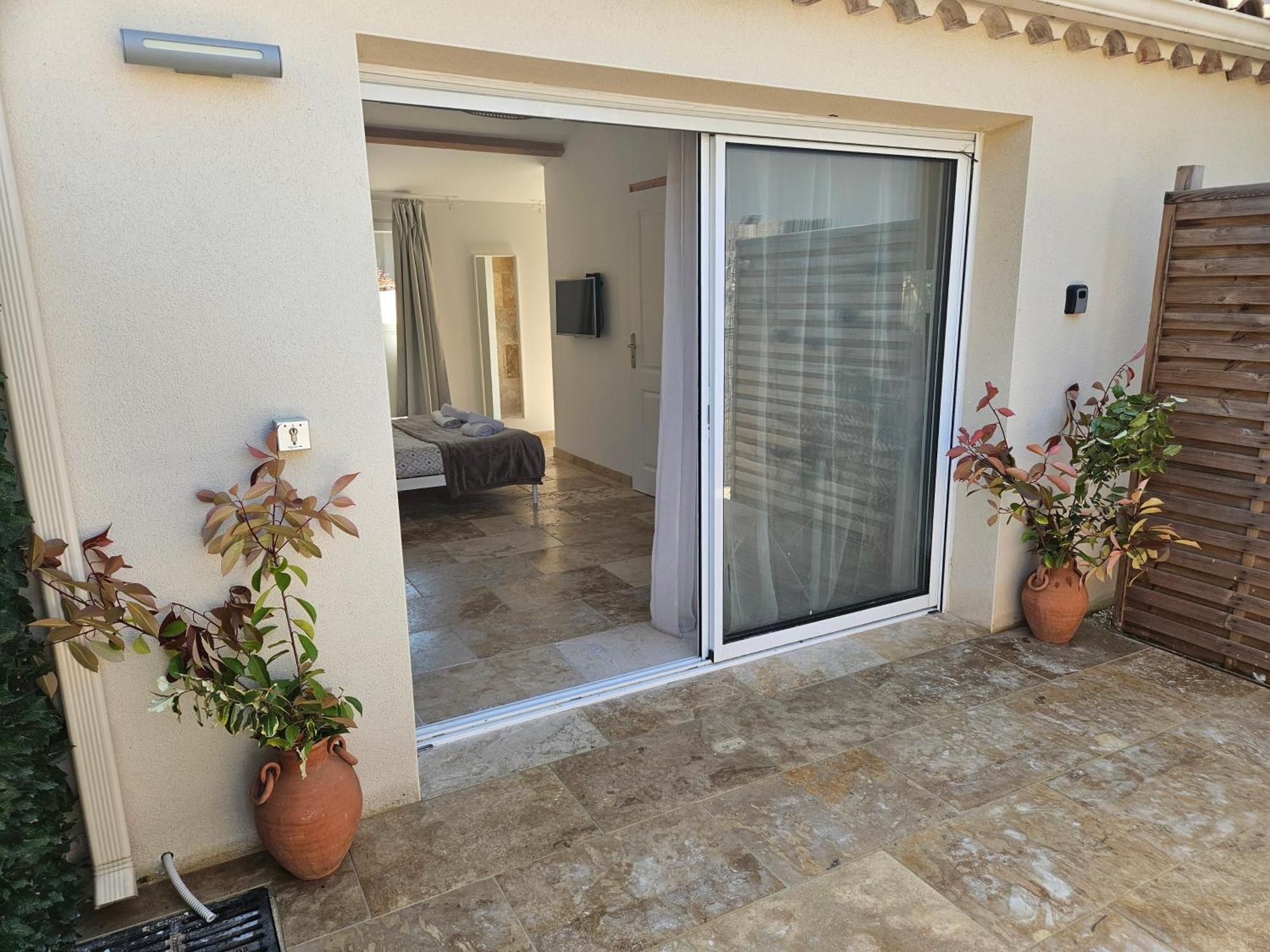 Havre De Paix Climatise Vers Gordes - Spa & Nature Beaumettes المظهر الخارجي الصورة