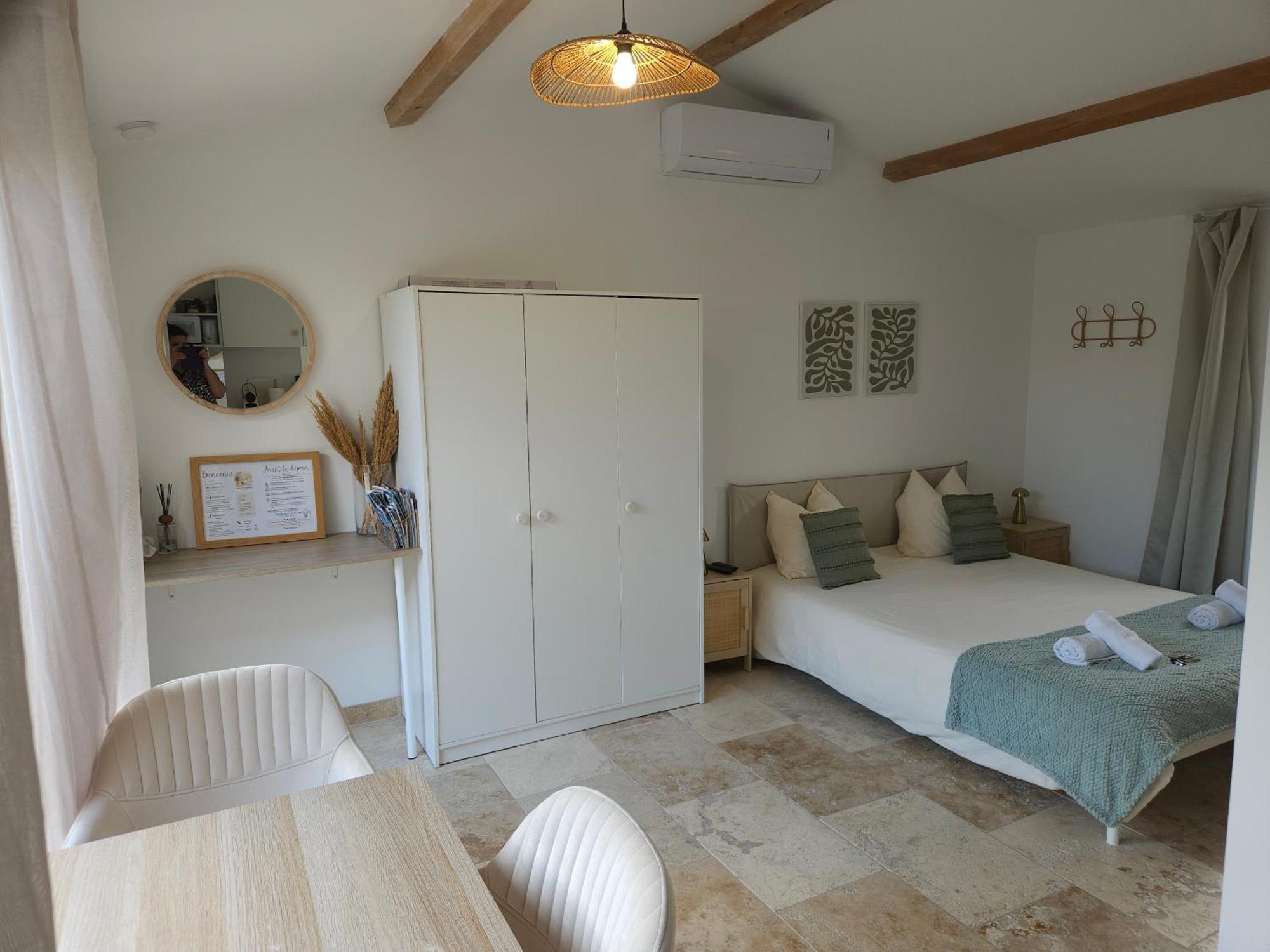 Havre De Paix Climatise Vers Gordes - Spa & Nature Beaumettes المظهر الخارجي الصورة